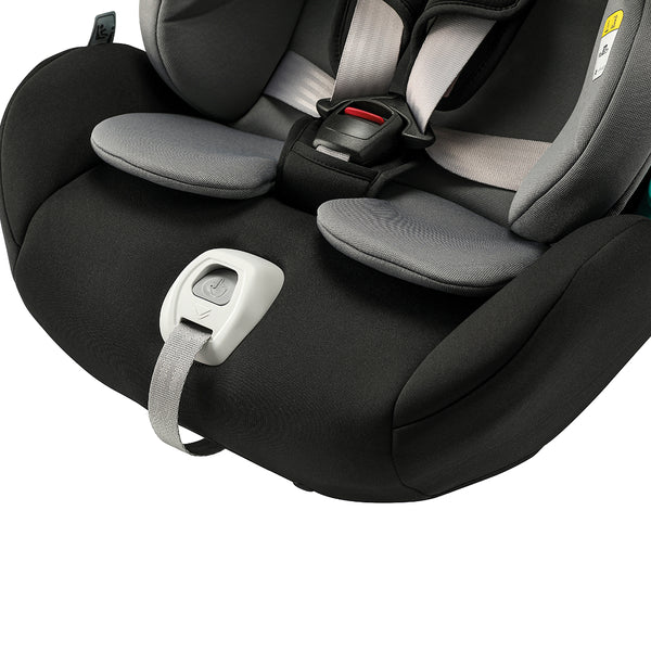 i-size Lancelot Cozy n Safe Car seat from Hey Little One